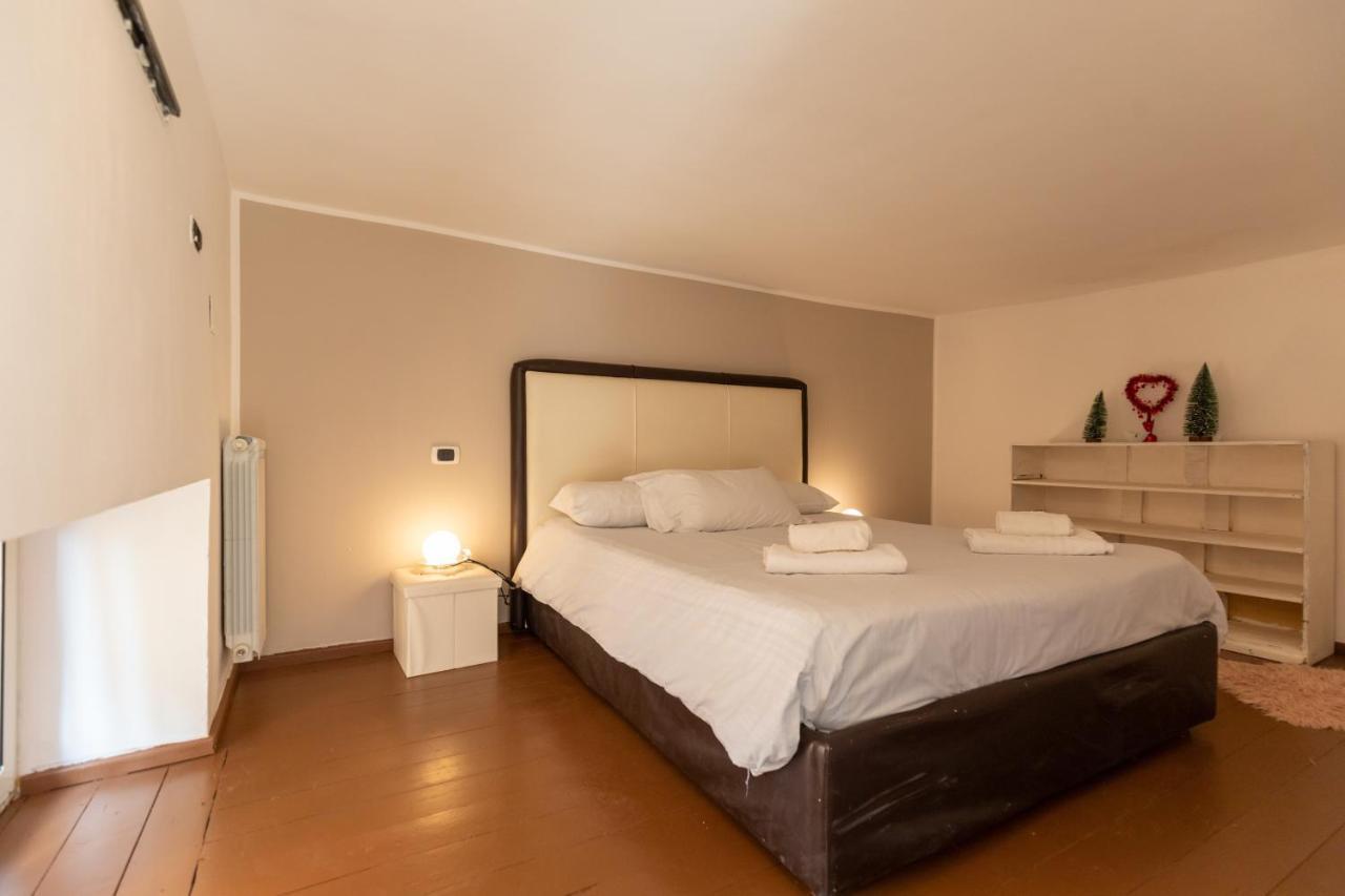 Apartment With Sea View With 2 Lifts Above Montesanto! Napels Buitenkant foto