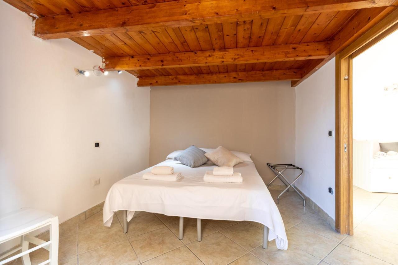 Apartment With Sea View With 2 Lifts Above Montesanto! Napels Buitenkant foto